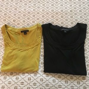 Bundle of 2 3/4 sleeve Banana tops.